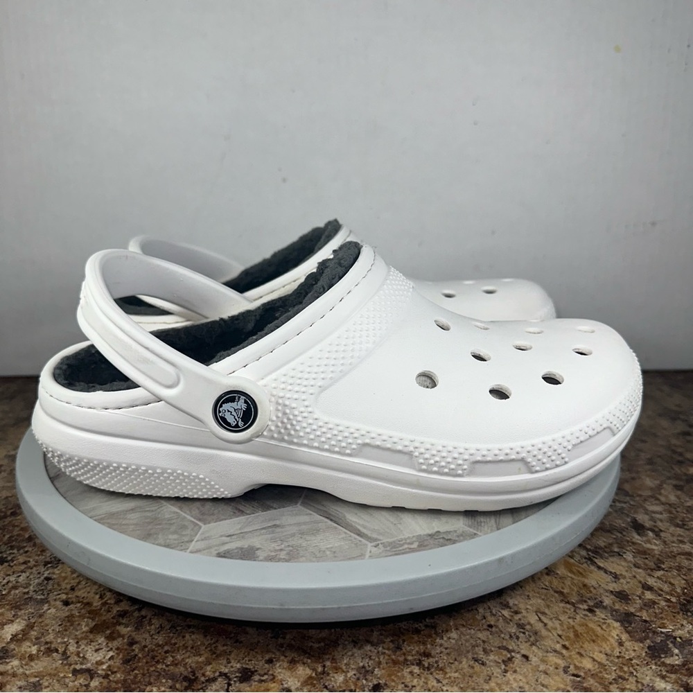 Crocs Classic Clog Size M 6 W 8 Fur Fleece Lined White Gray Slip On Shoes 203591